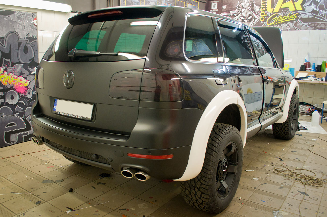 VW touareg CARGRAPHICS Zmiana koloru auta Szczecin